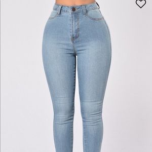 High waisted jeans